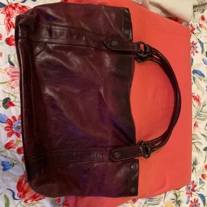 FLASH SALE** FRYE Merlot leather Shopper